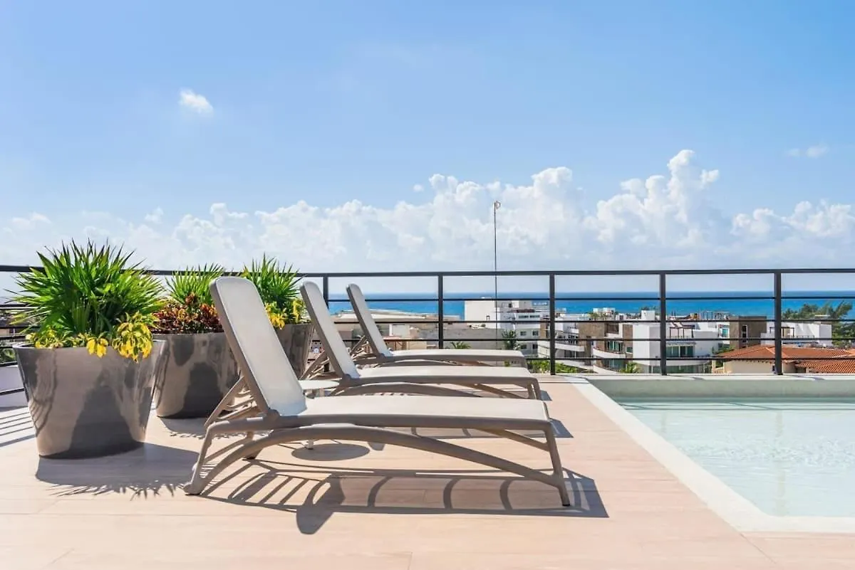 Luxury Room, Ocean View From Balcony And Rooptop بلايا ديل كارمن بيت للعطل